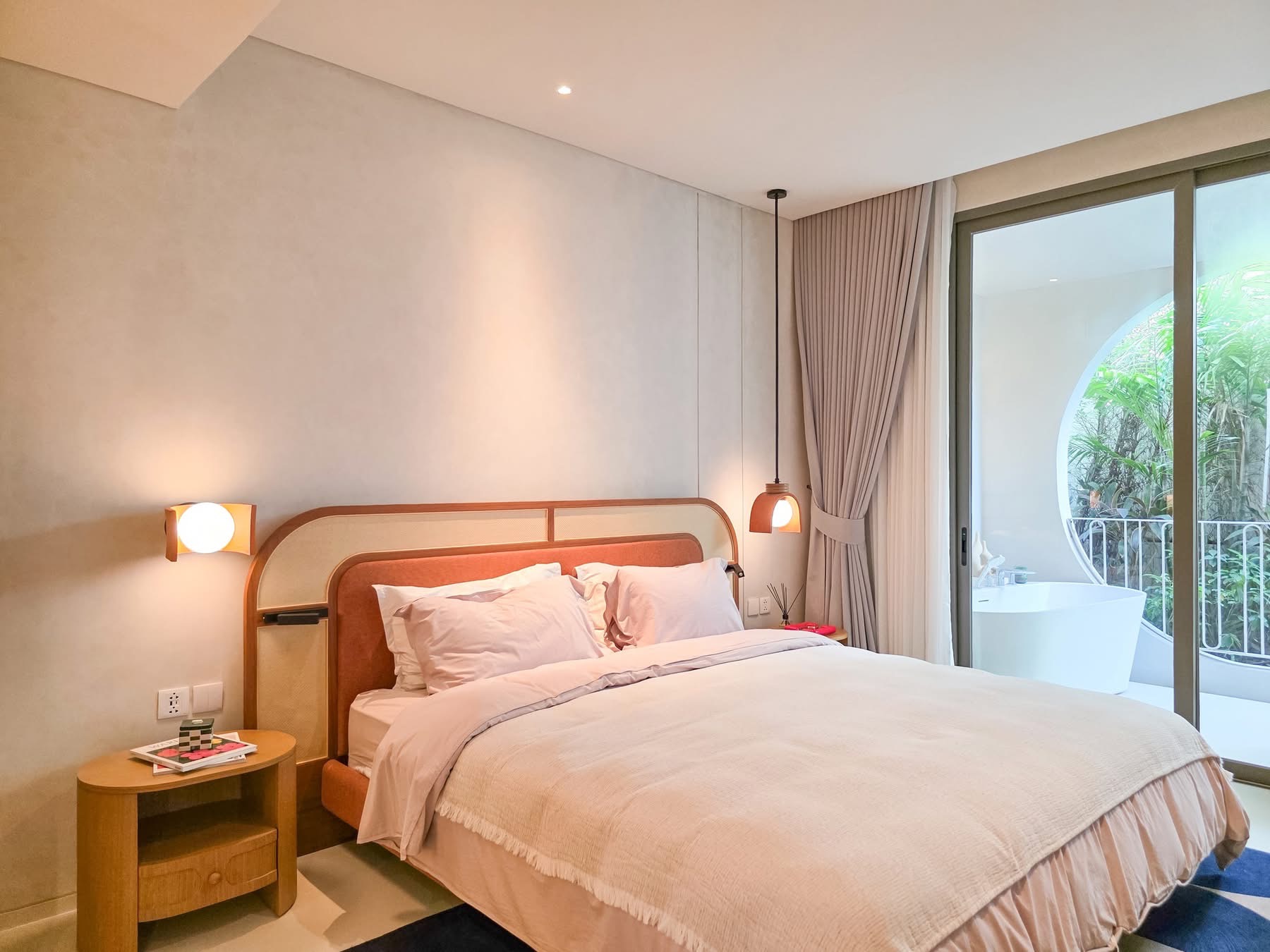 Bedroom with garden outlook